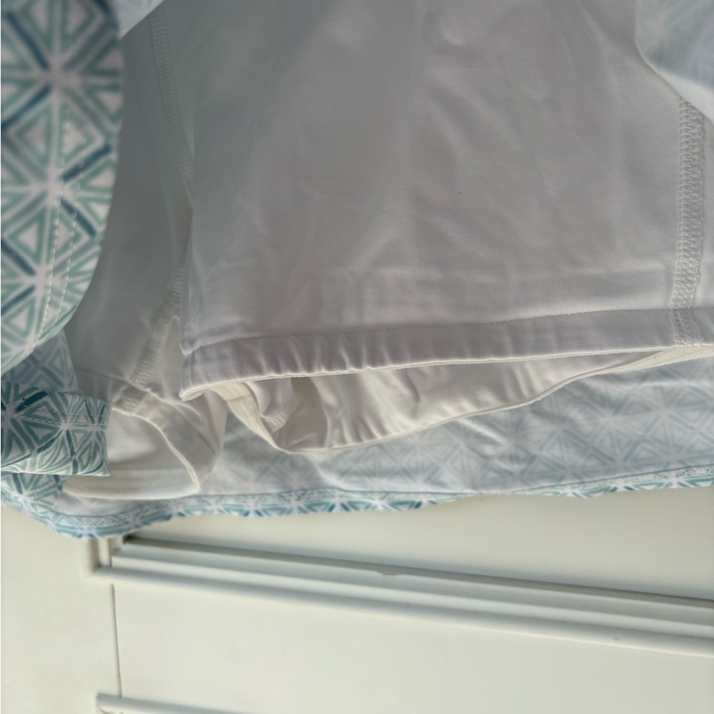 Southern Tide Gwen Pleated Performance Skirt - Picture 4 of 5